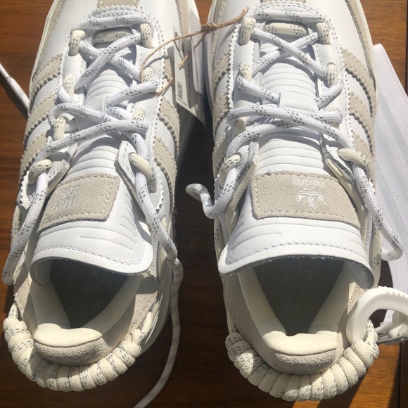 ✨SOLD✨ ADIDAS x IVY PARK Super Sleek 72 - Picture 6 of 9